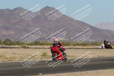 media/Nov-06-2023-Moto Forza (Mon) [[ce023d0744]]/3-Intermediate Group/Session 2 (Turn 14 Exit)/